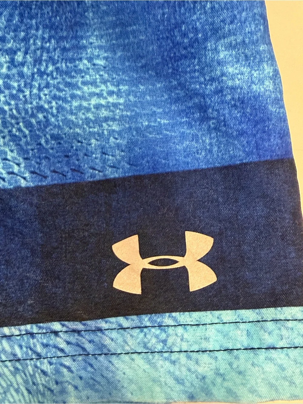 Under Armour Boys 2-Piece Swim Set Size 2T Blue Rash-guard Shirt and Swim Trunks